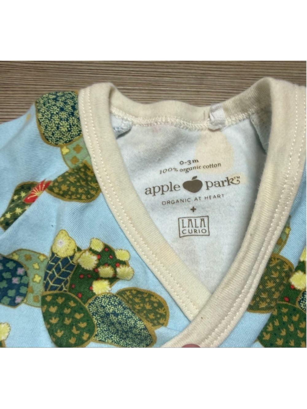 Apple Park Organic Cotton Kimono Romper size 0-3 months - Picture 3 of 5